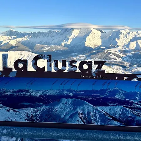 Duplex Skis Aux Pieds Centre Village - 6 Couchages - 2 Salles De Bain Appartement